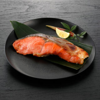 天然紅鮭の西京漬け_富洋物産ホームページ2025.5月